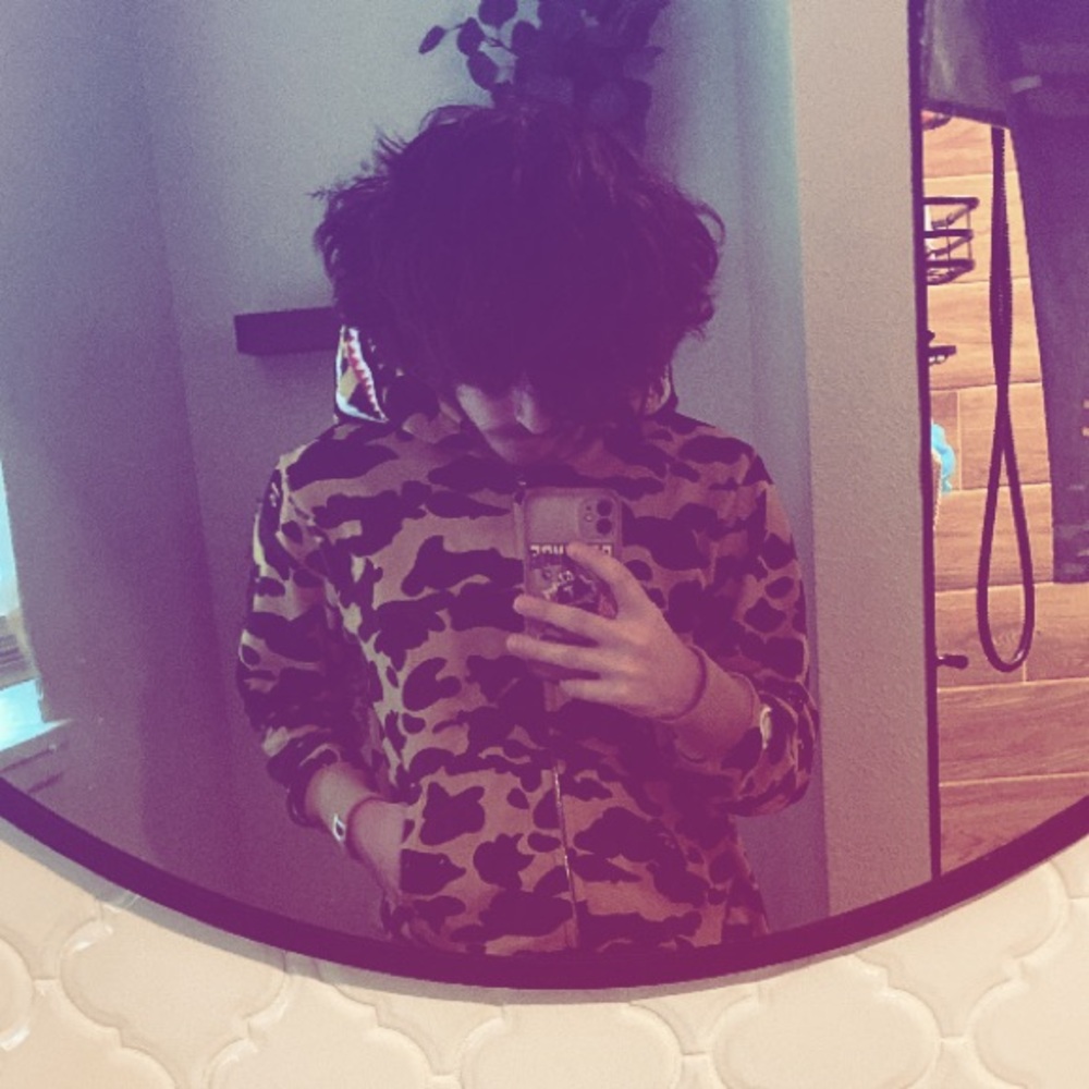 Meet your Posher, Giovanni